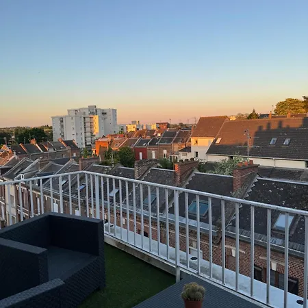 Cosy Avec Terrasse A Deux Pas De La Gare